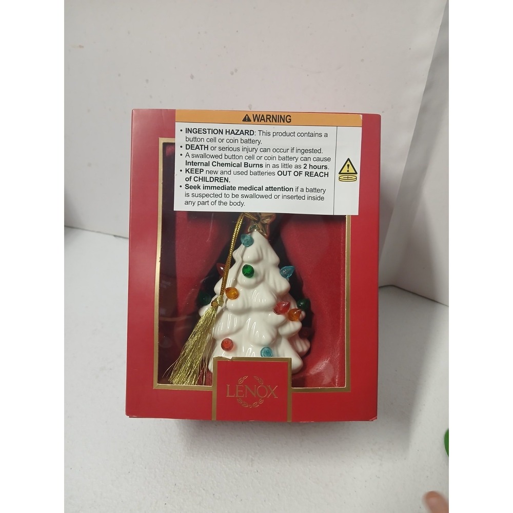 LENOX 'Lit Tree' Treasured Traditions Christmas Ornament   Lights Up‎ New In Box